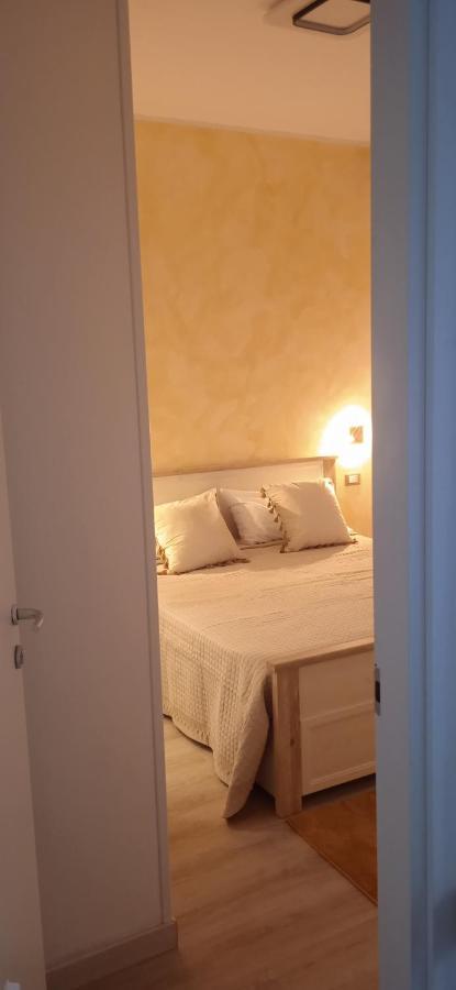 Donna Sicilia 2 Apartment Giardini Naxos Luaran gambar